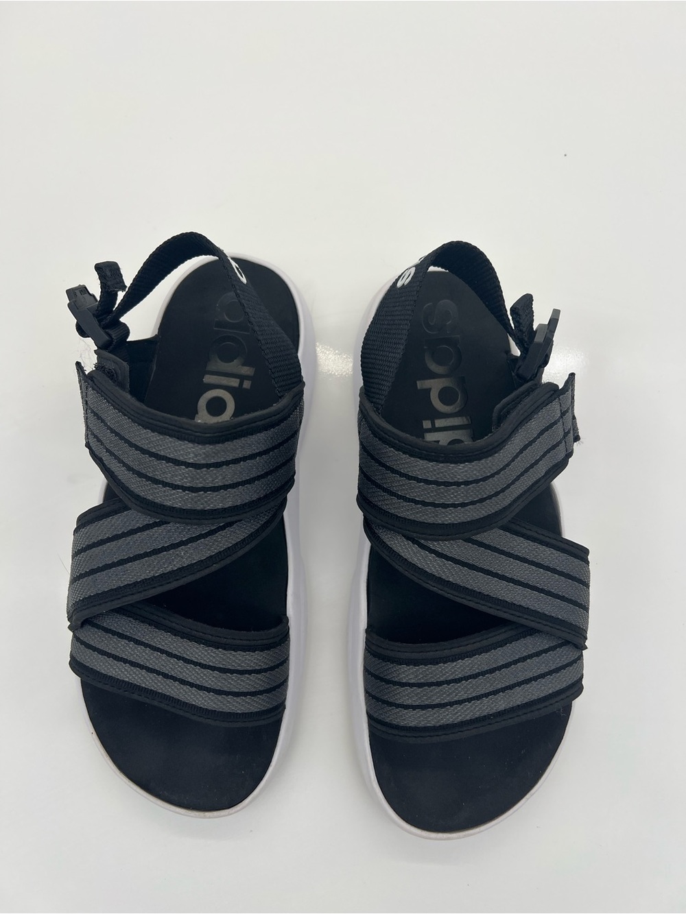 Adidas Black and Gray 90s slingback slides women size 6 - Picture 2 of 8